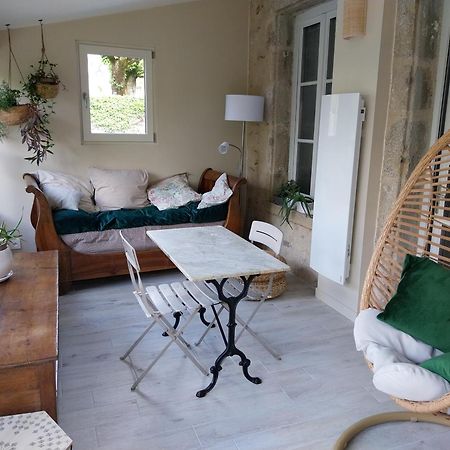 Chambre D Hote "Sous Le Clocher" Apartman Saint-Léonard-de-Noblat Kültér fotó