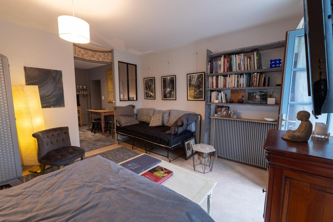 Chambre D Hote "Sous Le Clocher" Apartman Saint-Léonard-de-Noblat Kültér fotó